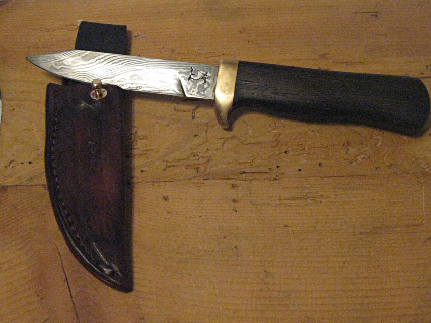 A-101 Allzweckmesser Griff: Messing/Wenge